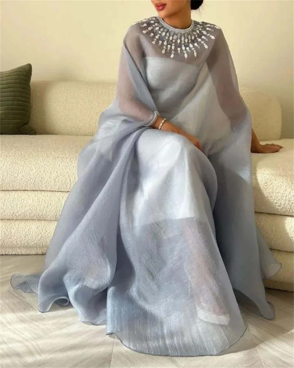 Women Formal Wear Dubai - カスタマイズされたローブ サウジアラビア 女性用ウェア ストラップレス イブニングドレス ビーズ付きロングオーバースカート
