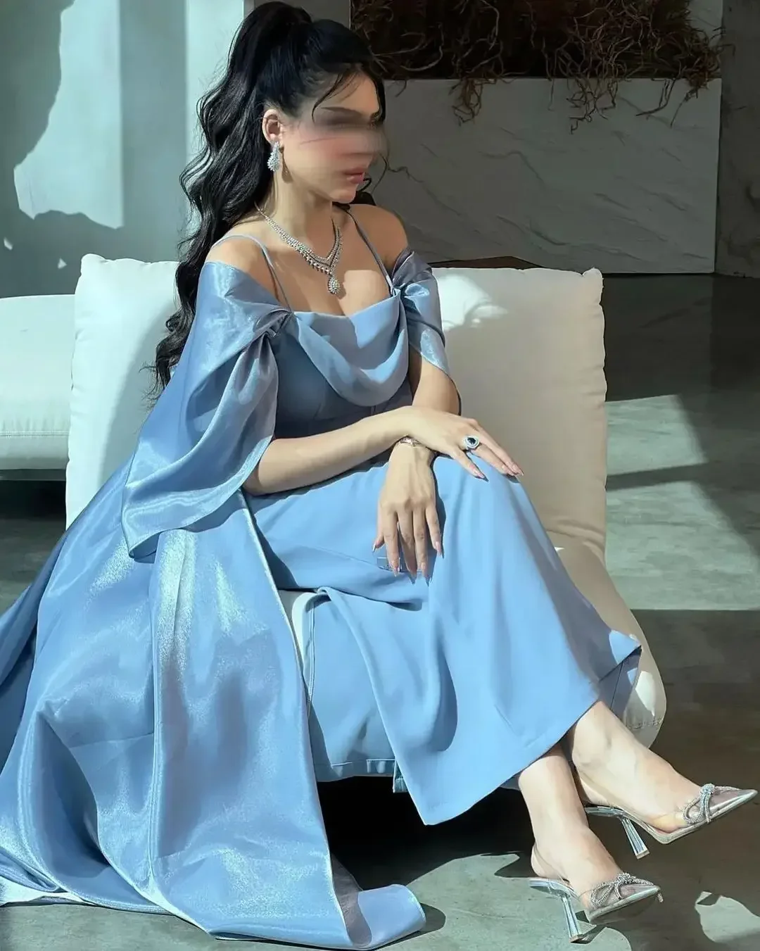 カスタマイズされたドバイ女性着用フォーマルな機会のドレスシー - Women Formal Wear Dubai のレビューと価格