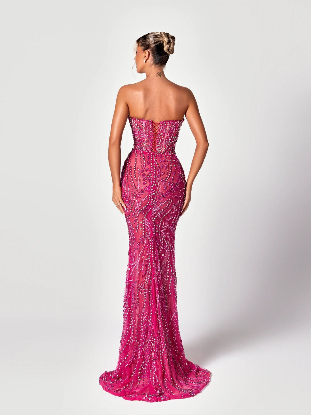 フクシアカットアウト甘いイブニングドレスイリュージョンレース - Formal Gala Wear Women のレビューと価格